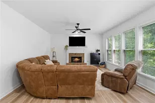 2753 Blue Moon Dr, Buford, GA 30519 - Photo 9