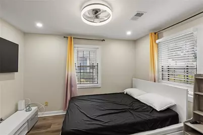 2100 Tiger Flowers Drive NW, Atlanta, GA 30314 - Photo 13