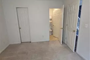 6109 Hickory Ln Dr, Union City, GA 30291 - Photo 3