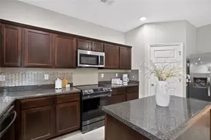 311 Hillcrest Ct, Hampton, GA 30228 - Photo 9