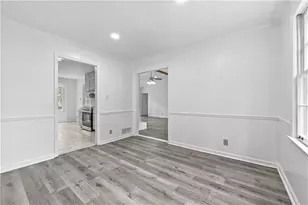225 Hauteur Pl, Lilburn, GA 30047 - Photo 9