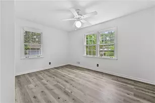 225 Hauteur Pl, Lilburn, GA 30047 - Photo 19