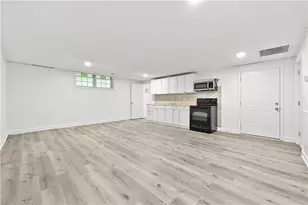225 Hauteur Pl, Lilburn, GA 30047 - Photo 27