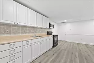225 Hauteur Pl, Lilburn, GA 30047 - Photo 29