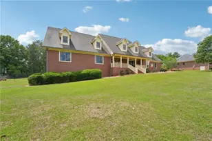 378 Clyde Ct, McDonough, GA 30252 - Photo 3