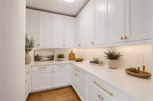 2520 Peachtree Rd NW, Atlanta, GA 30305 - Photo 13