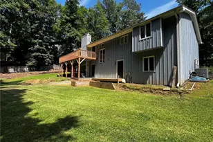 5611 High Harbor Ct, Gainesville, GA 30504 - Photo 3