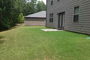 1033 Eldon Ln, Fairburn, GA 30213 - Photo 13