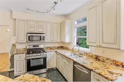 16 Ancient Oak Court NE, Marietta, GA 30067 - Photo 15