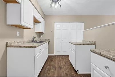 8997 Huntwood Lane, Riverdale, GA 30274 - Photo 19