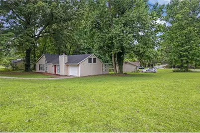 8997 Huntwood Lane, Riverdale, GA 30274 - Photo 3