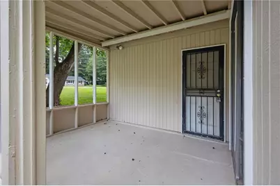 8997 Huntwood Lane, Riverdale, GA 30274 - Photo 37