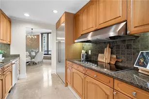 2660 Peachtree Rd NW, Atlanta, GA 30305 - Photo 15