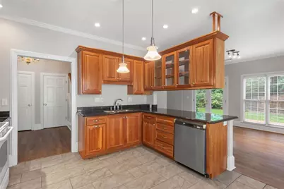 1983 Wellesley Trace, Dunwoody, GA 30338 - Photo 9