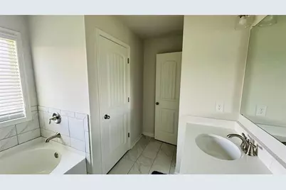 5595 Loring Street, Cumming, GA 30040 - Photo 5