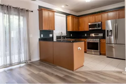 1232 Harris Commons Place #1213, Roswell, GA 30076 - Photo 7