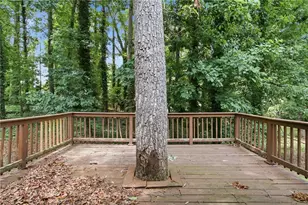 2017 Lindsey Ln, Decatur, GA 30035 - Photo 29