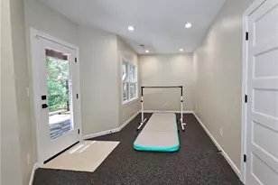 6860 Sterling Dr, Suwanee, GA 30024 - Photo 33