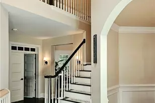 6860 Sterling Dr, Suwanee, GA 30024 - Photo 5