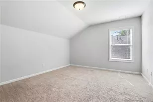5985 Carruth Lake Dr, Cumming, GA 30028 - Photo 15