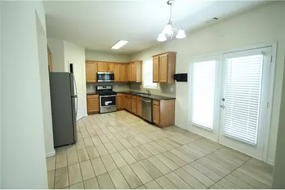 1961 Stoney Chase Drive, Lawrenceville, GA 30044 - Photo 9