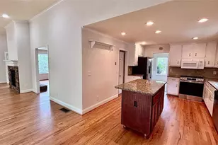 3230 Moss Creek Dr, Marietta, GA 30062 - Photo 11