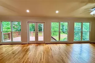 3230 Moss Creek Dr, Marietta, GA 30062 - Photo 13