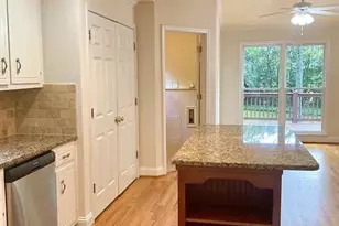 3230 Moss Creek Dr, Marietta, GA 30062 - Photo 9