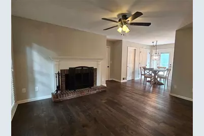 290 Oakmere Drive, Alpharetta, GA 30009 - Photo 3