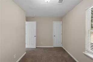 2378 Mills Bend, Decatur, GA 30034 - Photo 21