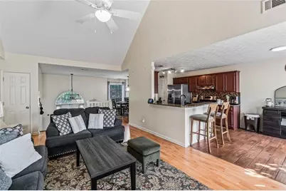 242 Birch Circle, Riverdale, GA 30274 - Photo 9