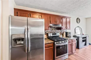 242 Birch Cir, Riverdale, GA 30274 - Photo 15