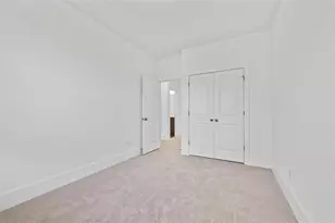 1516 Parks Edge Ln, Atlanta, GA 30318 - Photo 13