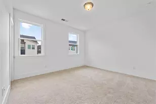 1516 Parks Edge Ln, Atlanta, GA 30318 - Photo 9
