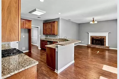 310 Persimmon Drive, Sharpsburg, GA 30277 - Photo 9