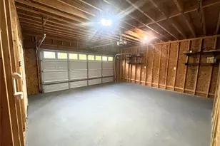 310 Persimmon Dr, Sharpsburg, GA 30277 - Photo 41