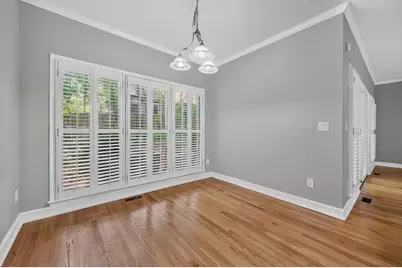 7258 Village Creek Trace, Atlanta, GA 30328 - Photo 9
