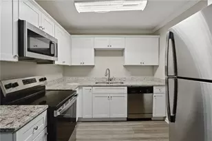 2852 Port Royal Ln, Decatur, GA 30034 - Photo 11