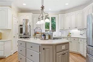 725 Quarterpath Ln, Alpharetta, GA 30004 - Photo 19