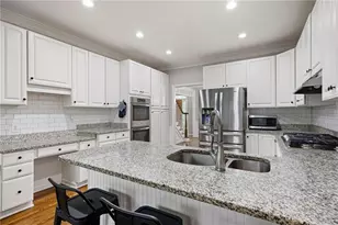 3180 Crestmont Way NW, Kennesaw, GA 30152 - Photo 17