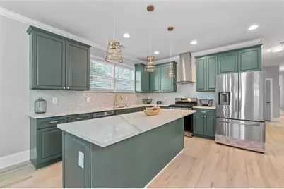 1070 Lucile Avenue SW, Atlanta, GA 30310 - Photo 13