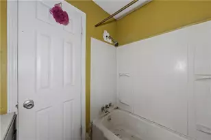 2585 Abner Pl NW, Atlanta, GA 30318 - Photo 19