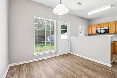 6745 Sunset Hills Boulevard, Rex, GA 30273 - Photo 13