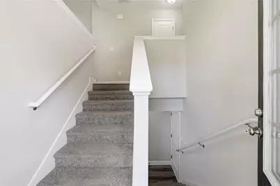 3312 Clearview Drive, Gainesville, GA 30506 - Photo 5