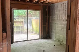 4701 Flat Shoals Rd, Union City, GA 30291 - Photo 5