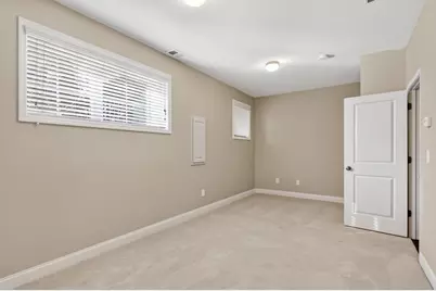 7205 Lowery Oak Drive, Roswell, GA 30075 - Photo 33