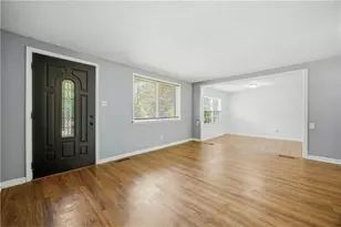 5232 Trudy Cir, Gainesville, GA 30504 - Photo 3