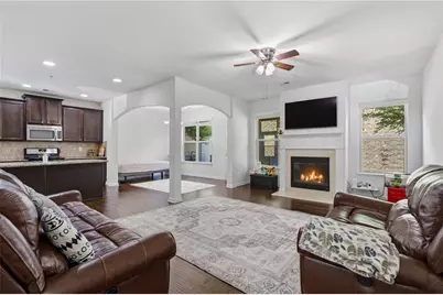 3367 Castleberry Village Circle, Cumming, GA 30040 - Photo 3