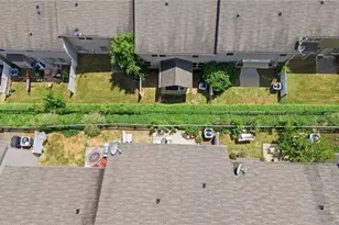 3367 Castleberry Village Cir, Cumming, GA 30040 - Photo 29