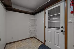 124 Shadow Lake Dr SW, Lilburn, GA 30047 - Photo 21